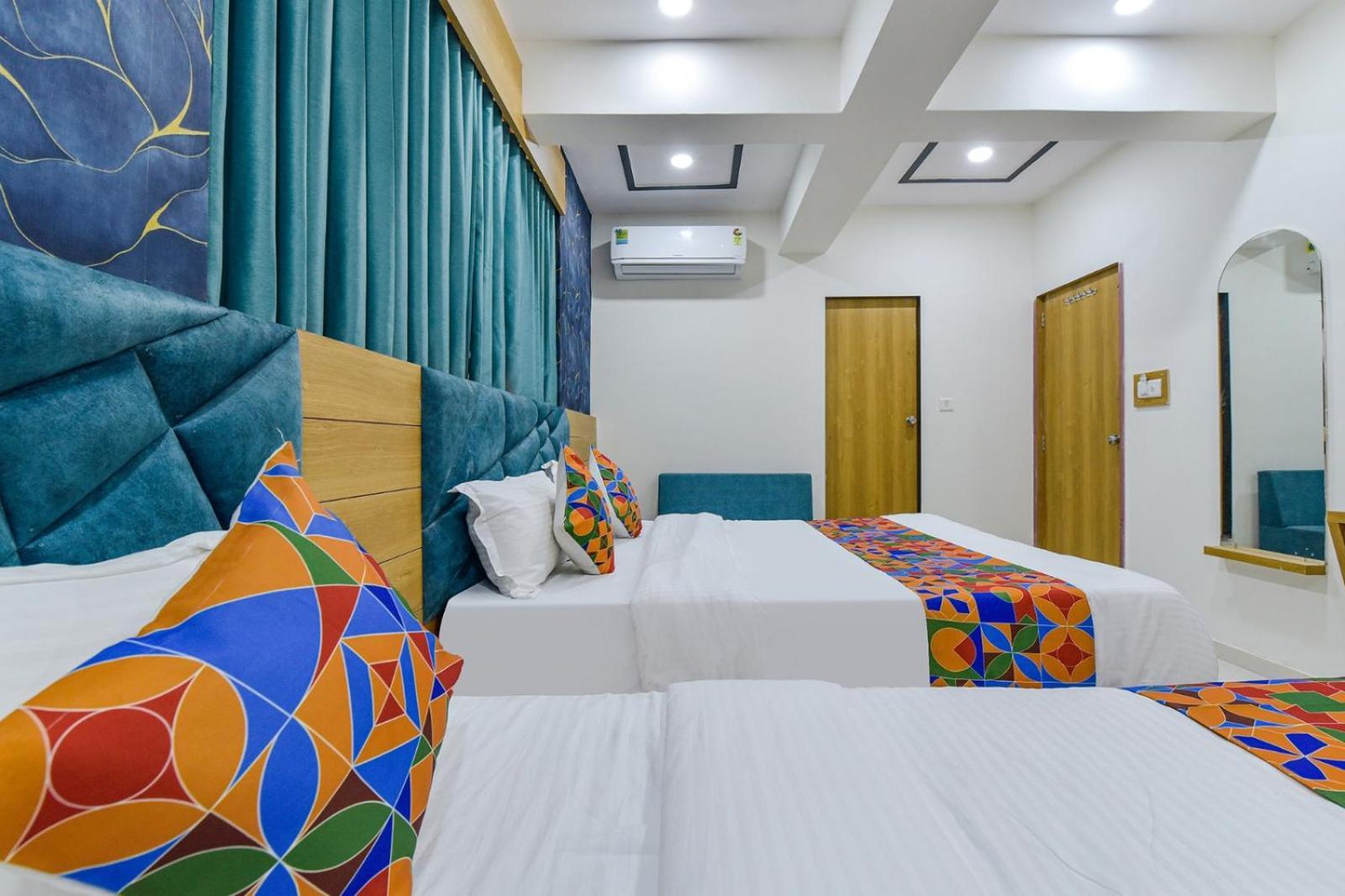 Hotel Green Tree アーメダバード エクステリア 写真